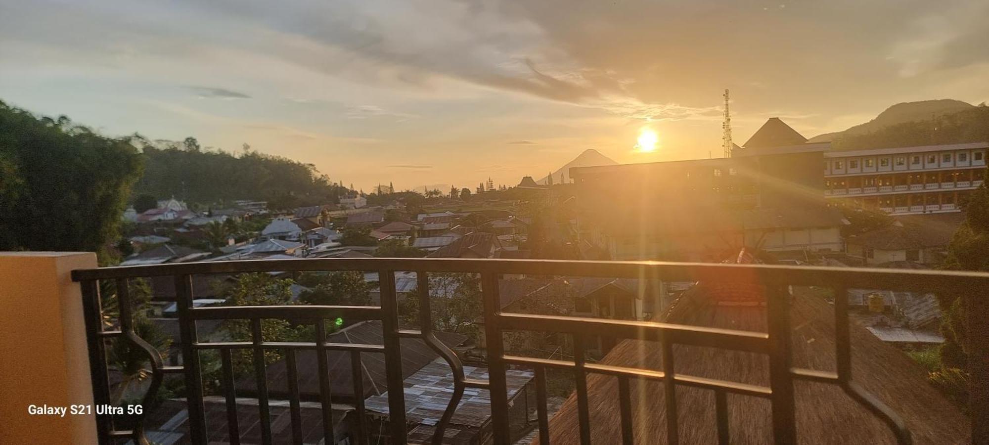 Bajawa-Roo Hotel Exterior foto