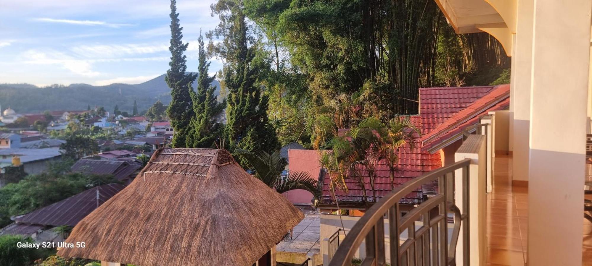 Bajawa-Roo Hotel Exterior foto